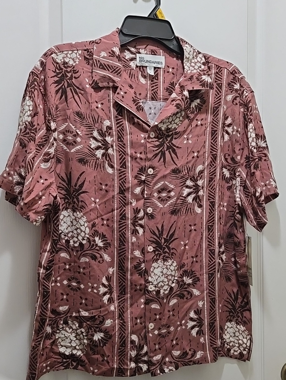 No Boundaries Pink Pineapple Print Short-Sleeve Button-Down Shirt